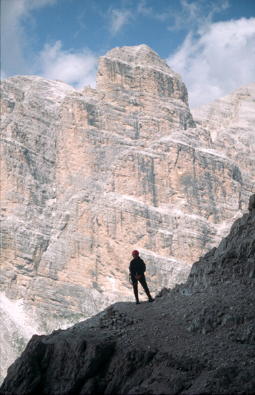 955via_ferrata_traverse.jpg