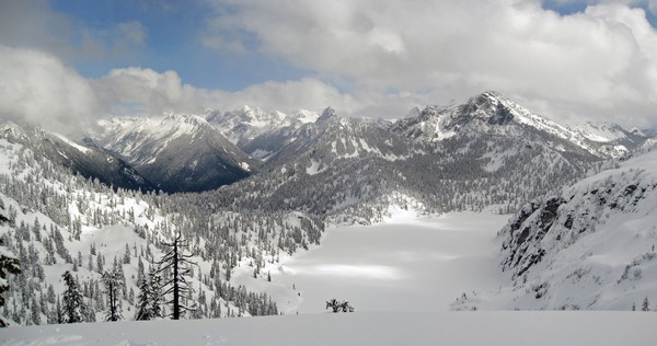 4B_Snoqualmie-Summit_Cheif_Panorama2_copy.jpg