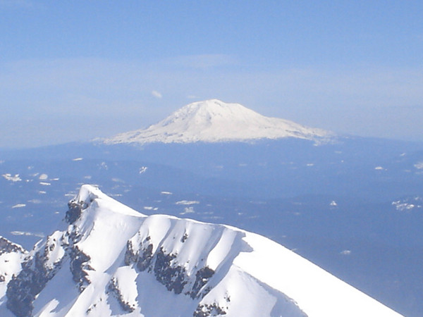 Mt_Adams_maybe_tomorrow.jpg