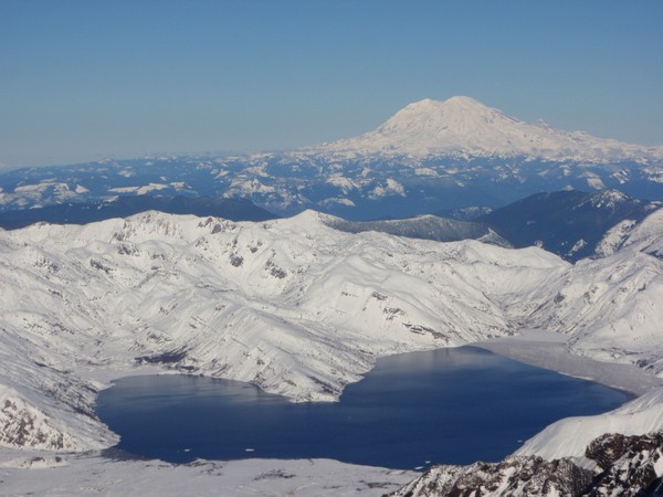 Mt_St_Helens_Winter_Summit_013.jpg