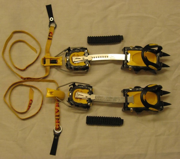 Grivel_G12_crampons.jpg