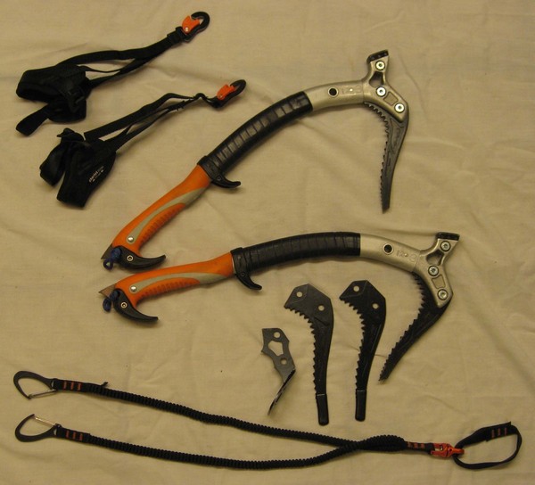 Petzl_Quark_ice_tools_with_extras_2.jpg