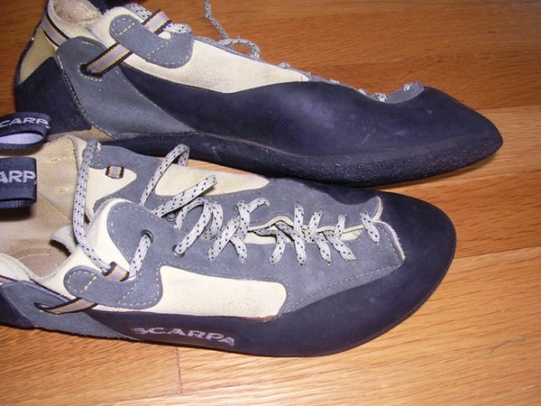 Scarpas_sides_M.jpg