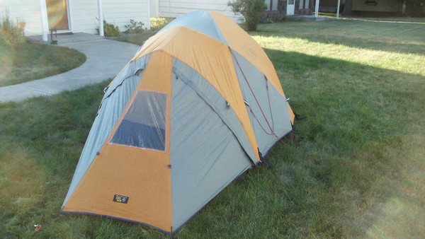 Tent_Front_Vestibule_1.JPG