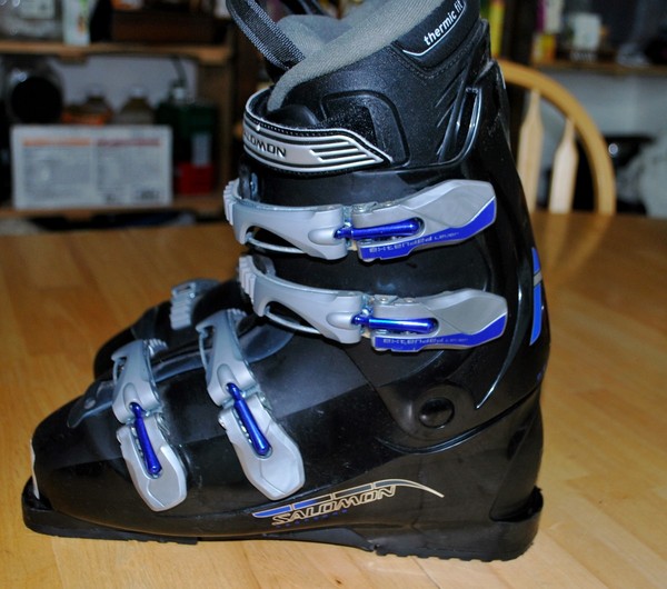 salomon_boots.JPG